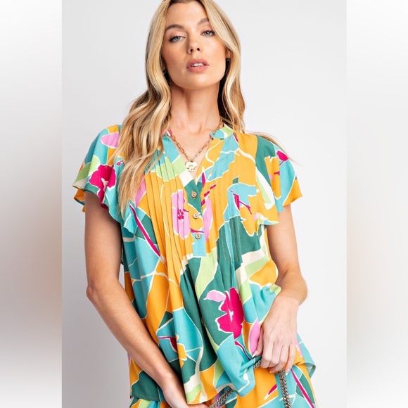 easel Tops - 823 ❤️ EASEL FLORAL GEO PRINT CHALLIS PINTUCK FRONT TOP